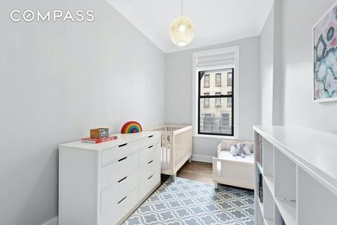 1135 Wells St, Cincinnati, OH 45205 photo 7