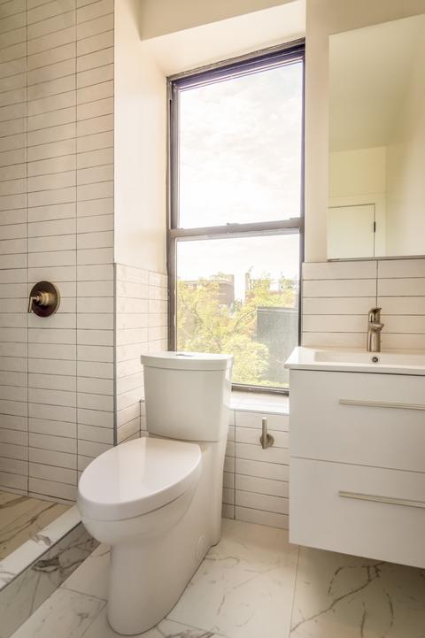 2811 Orland Ave, Cincinnati, OH 45211 photo 6