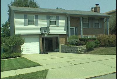 5182 Serenade Dr, Cincinnati, OH 45238 photo 2