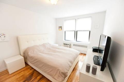684 Regent Rd, Cincinnati, OH 45245 photo 4
