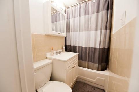 684 Regent Rd, Cincinnati, OH 45245 photo 5