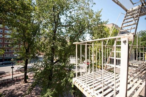 684 Regent Rd, Cincinnati, OH 45245 photo 6