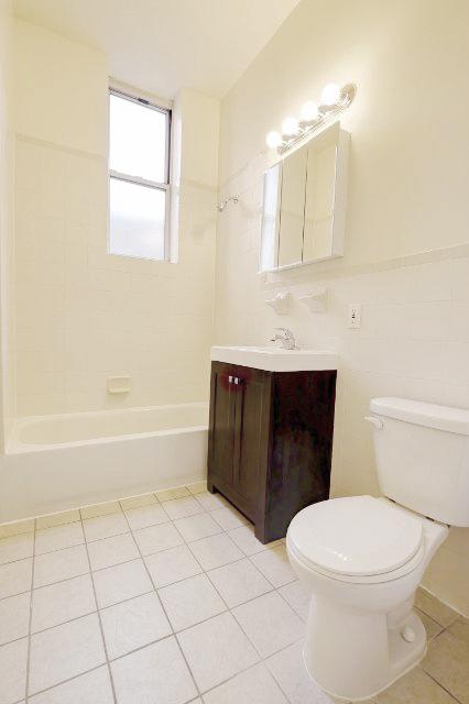 5043 Midfield Rd, Cincinnati, OH 45244 photo 4