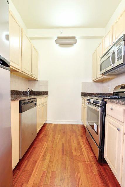 5043 Midfield Rd, Cincinnati, OH 45244 photo 5