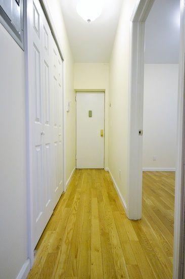 4465 Classic Dr, Blue Ash, OH 45241 photo 2