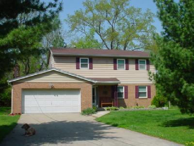 4465 Classic Dr, Blue Ash, OH 45241 photo 3