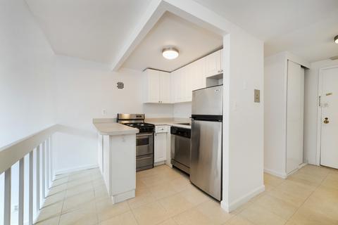 3218 Hildreth Ave, Cincinnati, OH 45211 photo 4
