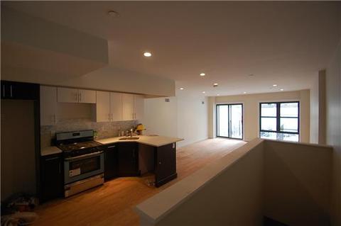 8311 Forest Rd, Cincinnati, OH 45255 photo 4