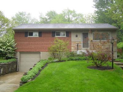 8670 Eldora Dr, Cincinnati, OH 45236 photo 1