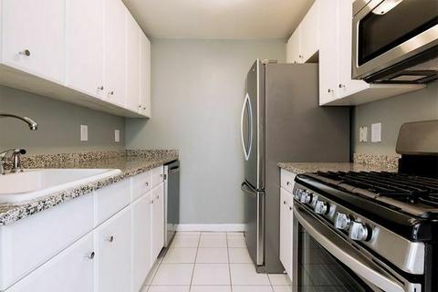 4486 Classic Dr, Blue Ash, OH 45241 photo 1