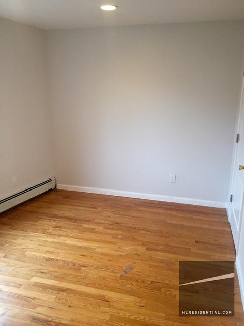 2389 Flora St, Cincinnati, OH 45219 photo 4