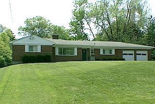 853 Denier Pl, Cincinnati, OH 45224 photo 1