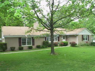 10439 Plainfield Rd, Evendale, OH 45241 photo 3
