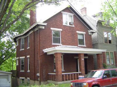 2212 Eureka Ter, Cincinnati, OH 45219 photo 3
