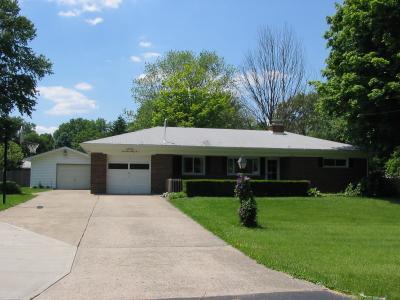 4595 Vermona Dr, Cincinnati, OH 45245 photo 1