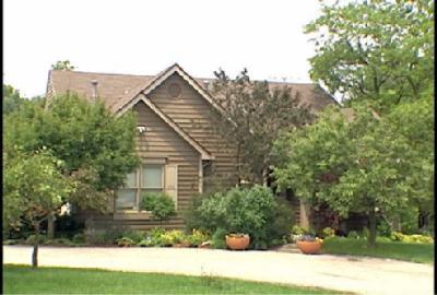 6865 Fox Hill Ln, Cincinnati, OH 45236 photo 3
