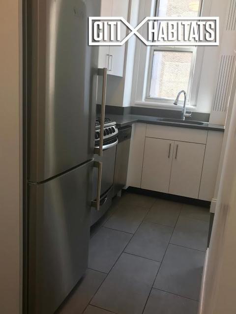 5810 Grace Ave, Fairfax, OH 45227 photo 4