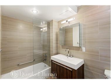 345 Ada St, Cincinnati, OH 45219 photo 5
