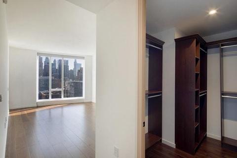 7970 Daly Rd, Cincinnati, OH 45224 photo 8