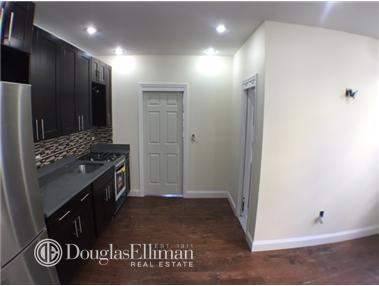 4423 Erickson Ct, Cincinnati, OH 45244 photo 2