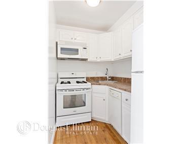 4216 Eileen Dr, Cincinnati, OH 45209 photo 12
