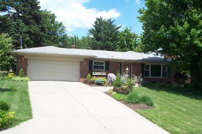 5644 Treeview Dr, Cincinnati, OH 45238 photo 3