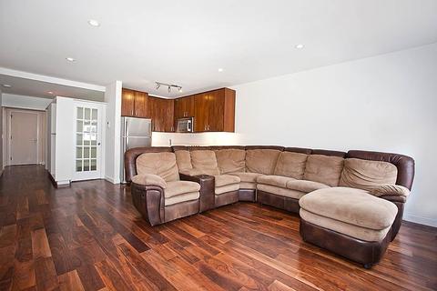 950 Olive Ave, Cincinnati, OH 45205 photo 1