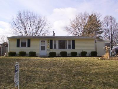 162 Orchard Cir, Blanchester, OH 45107 photo 2