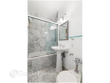 4231 Hamilton Ave, Cincinnati, OH 45223 photo 9