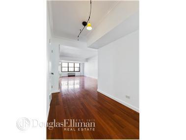 4231 Hamilton Ave, Cincinnati, OH 45223 photo 4