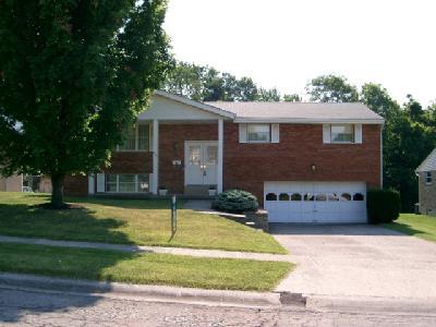 5582 Nickview Dr, Cincinnati, OH 45247 photo 1