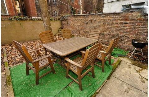 356 Warren Ave, Cincinnati, OH 45220 photo 13