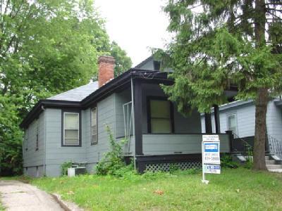 6126 Prentice St, Cincinnati, OH 45227 photo 2