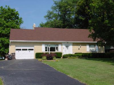 3003 Devils Backbone Rd, Cincinnati, OH 45233 photo 1
