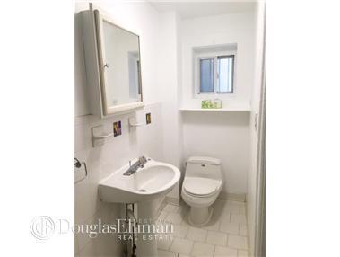 5321 Ward St, Cincinnati, OH 45227 photo 10