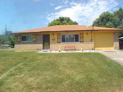 8769 Venus Ln, Cincinnati, OH 45231 photo 1