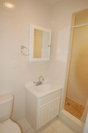 6014 Flyer Dr, Cincinnati, OH 45248 photo 5