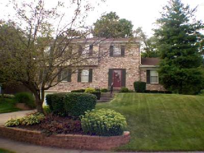 1817 Denfield Ct, Cincinnati, OH 45255 photo 2