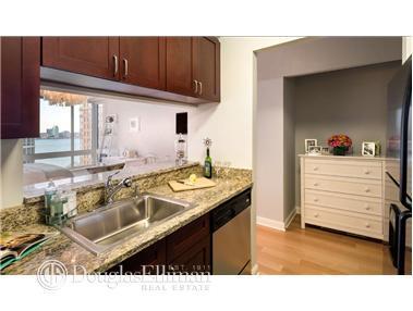 1685 Hudepohl Ln, Cincinnati, OH 45231 photo 5