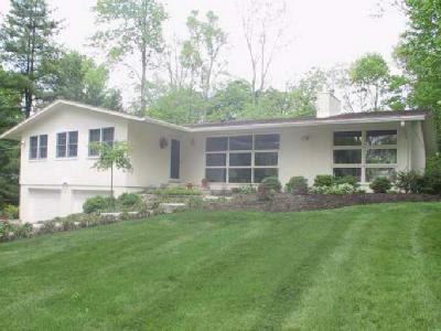 7426 Drake Rd, Cincinnati, OH 45243 photo 3