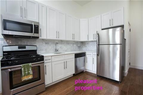 7296 Royalgreen Dr, Cincinnati, OH 45244 photo 4