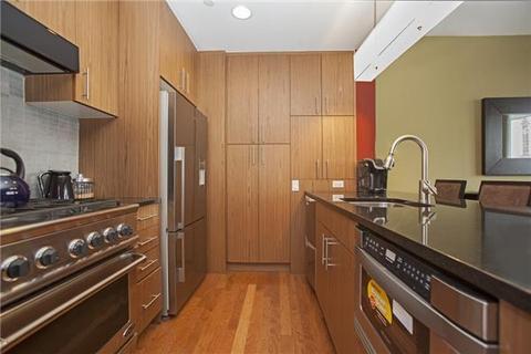 2182 Riverside Dr, Cincinnati, OH 45202 photo 1