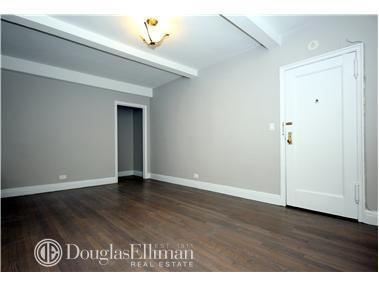 4566 Mitchell Ave, Cincinnati, OH 45232 photo 1