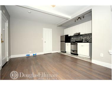 4566 Mitchell Ave, Cincinnati, OH 45232 photo 6