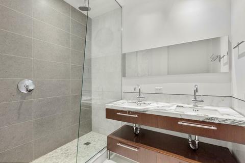 4049 Hearthstone Dr, Cincinnati, OH 45245 photo 8