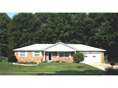 4049 Hearthstone Dr, Cincinnati, OH 45245 photo 3