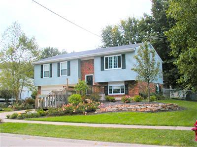 4814 Stoneybrook Rd, Cincinnati, OH 45244 photo 1