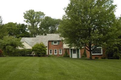 6781 Rollaway Rd, Cincinnati, OH 45236 photo 2