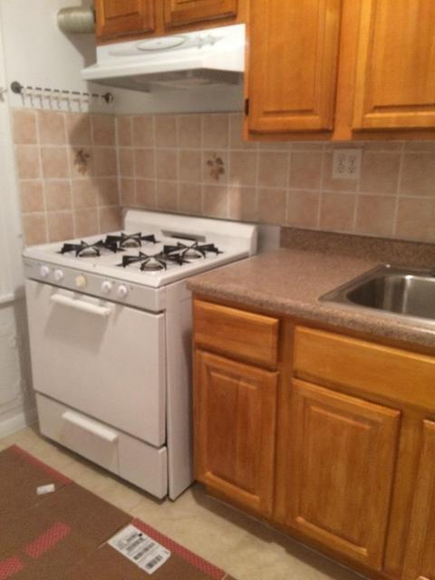 2011 Breen St, Cincinnati, OH 45208 photo 2
