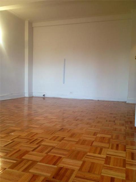 909 Kirbert Ave, Cincinnati, OH 45205 photo 4